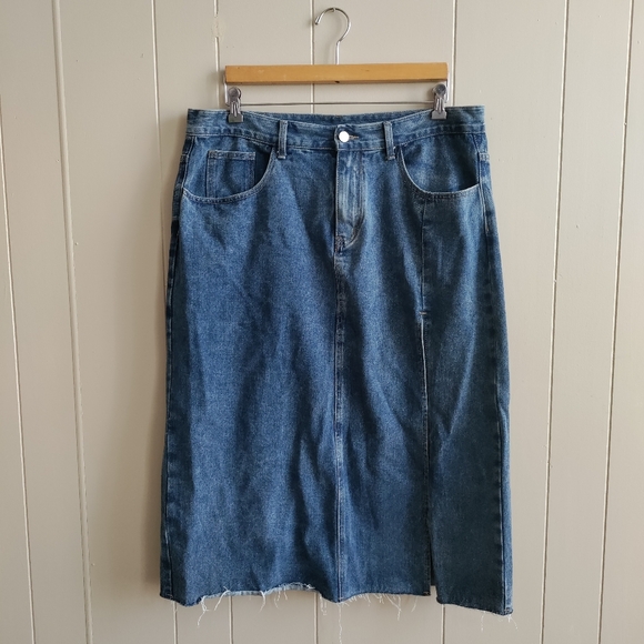 Cider Dresses & Skirts - Cider Denim Skirt High Slit Size 1X